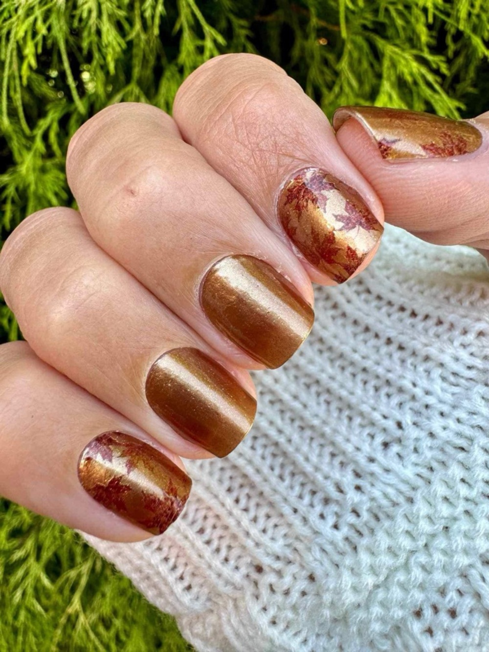 B2G1 CARAMEL MAPLE Color Street Nail Strips
